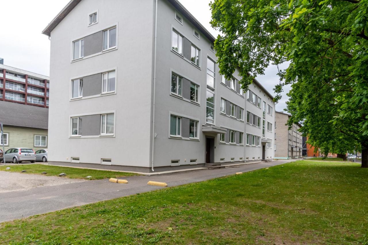 Studio In The Heart Of Paernu, Free Parking! Екстер'єр фото